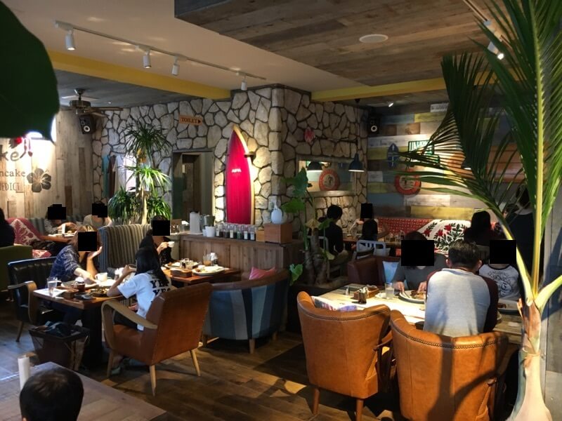 コナズ珈琲のメニュー ハワイのような店舗のおしゃれカフェでパンケーキ Imacocoro